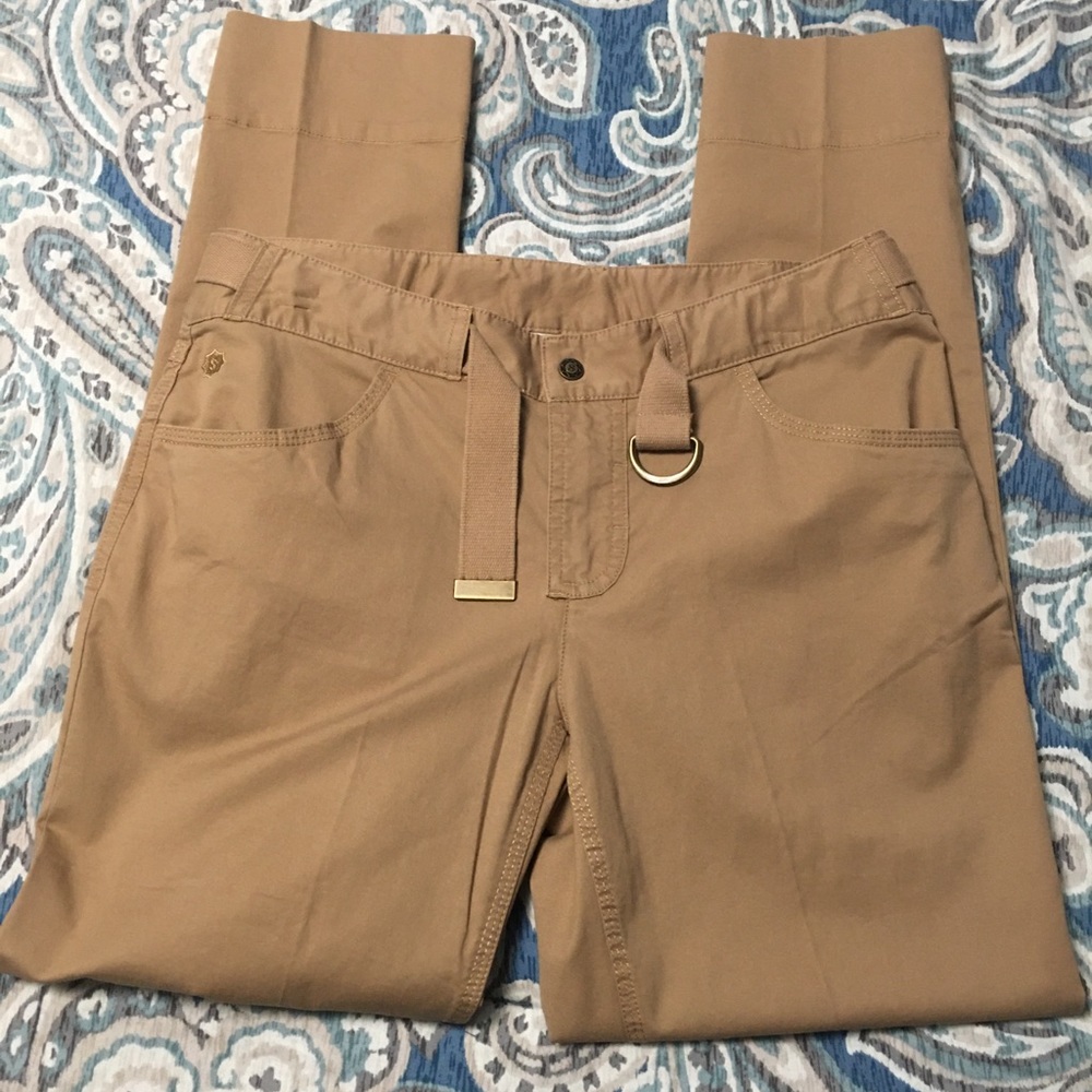SAHALI Capri Pants